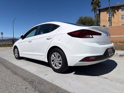 2019 Hyundai Elantra SE