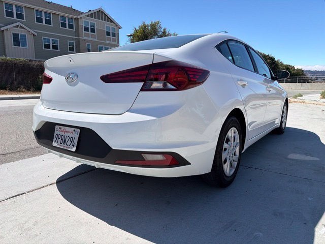 2019 Hyundai Elantra SE