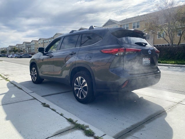 2021 Toyota Highlander Hybrid XLE