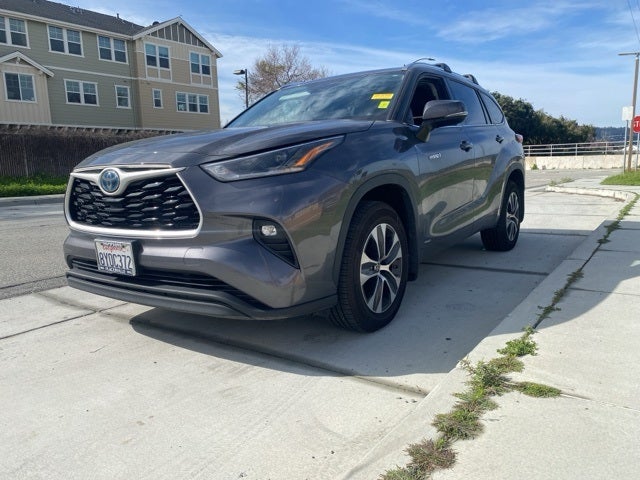 2021 Toyota Highlander Hybrid XLE