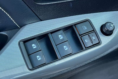 2016 Toyota Sienna SE 8 Passenger