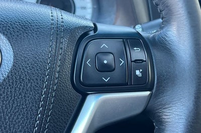 2016 Toyota Sienna SE 8 Passenger