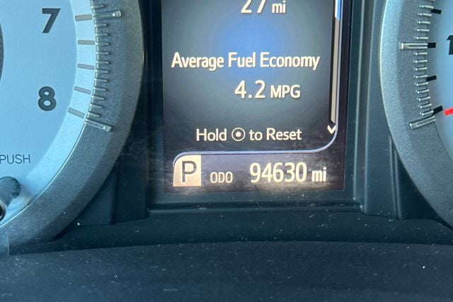 2016 Toyota Sienna SE 8 Passenger