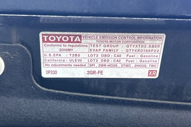 2016 Toyota Sienna SE 8 Passenger