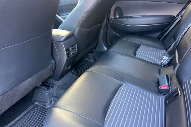 2024 Toyota Corolla Cross Hybrid XSE