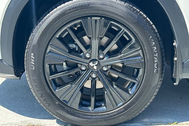2018 Mitsubishi Eclipse Cross LE