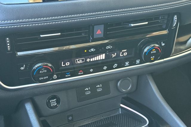 2025 Nissan Rogue SL