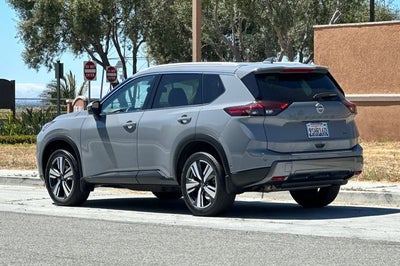 2025 Nissan Rogue SL