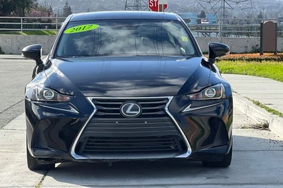 2017 Lexus IS Turbo 200t