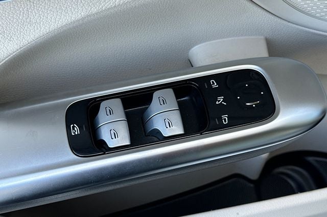 2023 Mercedes-Benz C 300 C 300