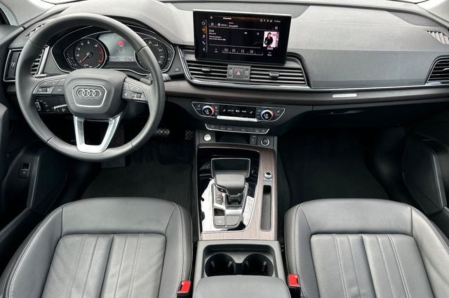 2023 Audi Q5 40 Premium quattro