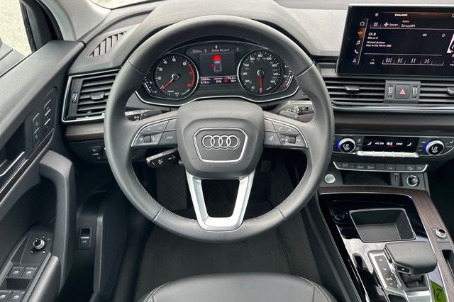 2023 Audi Q5 40 Premium quattro