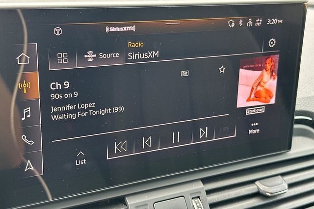 2023 Audi Q5 40 Premium quattro