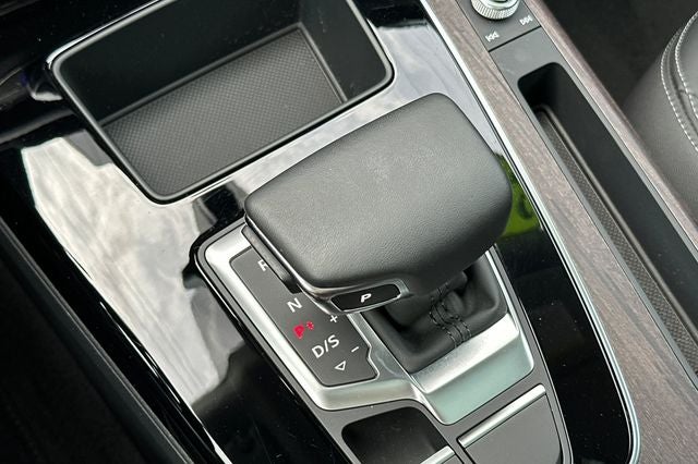 2023 Audi Q5 40 Premium quattro