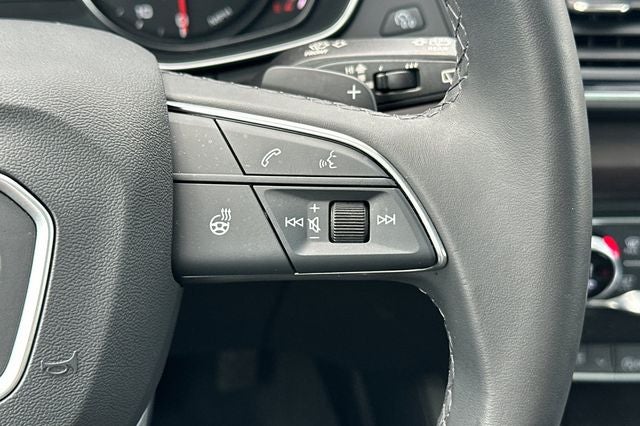 2023 Audi Q5 40 Premium quattro