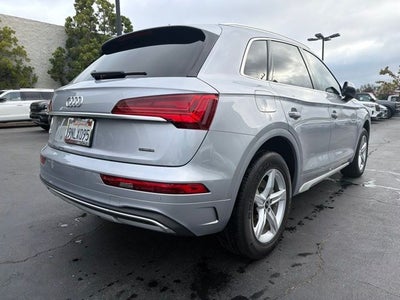 2023 Audi Q5 40 Premium quattro