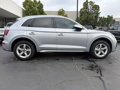 2023 Audi Q5 40 Premium quattro