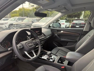 2023 Audi Q5 40 Premium quattro