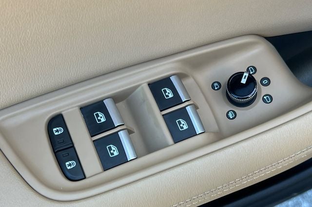 2023 Audi Q8 55 Premium Plus quattro