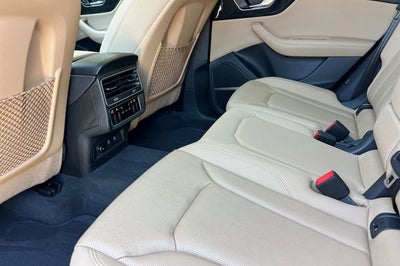 2023 Audi Q8 55 Premium Plus quattro