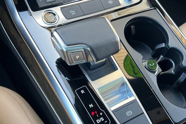 2023 Audi Q8 55 Premium Plus quattro