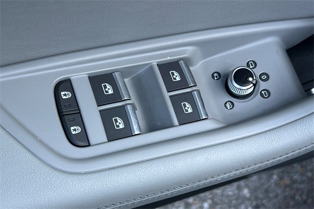 2023 Audi A4 45 S line Premium Plus quattro