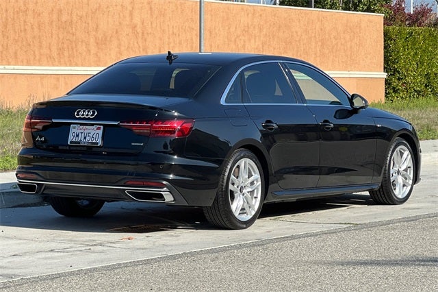 2023 Audi A4 45 S line Premium Plus quattro