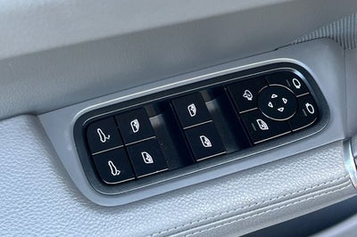 2021 Porsche Cayenne Base