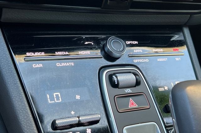 2021 Porsche Cayenne Base