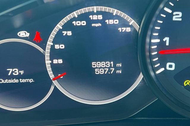 2021 Porsche Cayenne Base