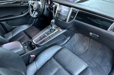 2017 Porsche Macan S