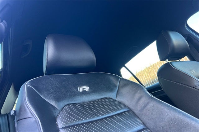 2019 Volkswagen Golf R DCC & Navigation 4Motion