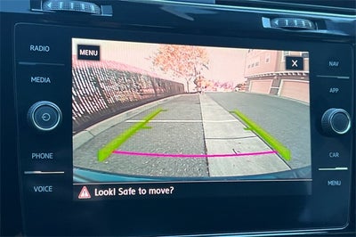 2019 Volkswagen Golf R DCC & Navigation 4Motion