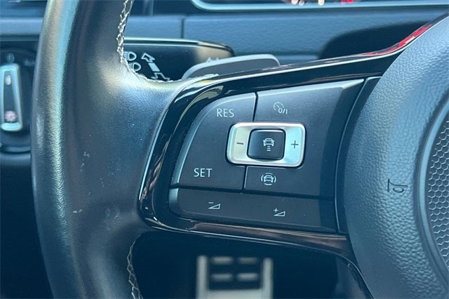 2019 Volkswagen Golf R DCC & Navigation 4Motion