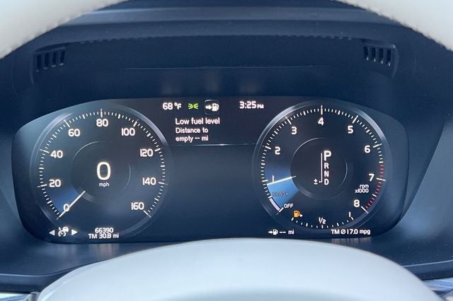 2018 Volvo XC60 T6 Momentum