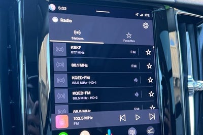 2023 Volvo XC60 B5 Plus Bright Theme