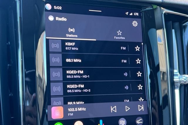 2023 Volvo XC60 B5 Plus Bright Theme