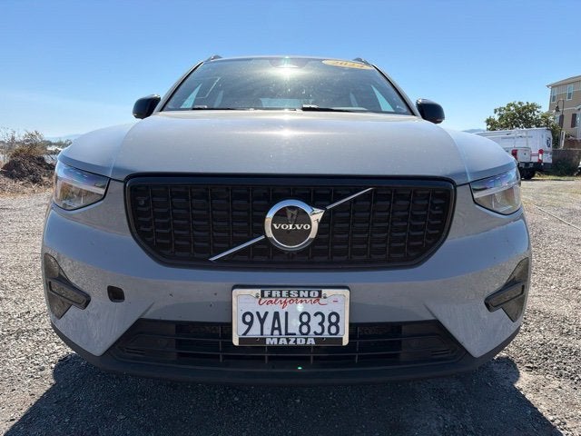 2024 Volvo XC40 B5 Core
